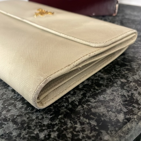 Prada Saffiano Tan Leather Long Fold Over Wallet Purse - Picture 12 of 14